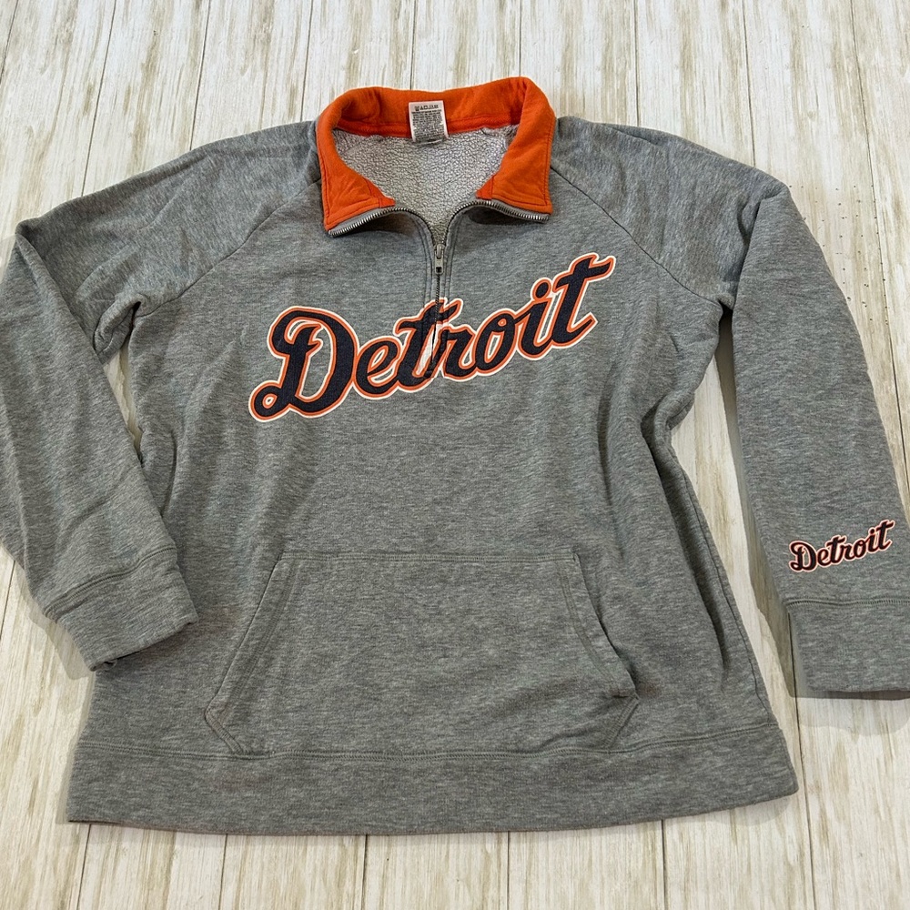 Detroit Tigers 3/4 Zip up by PINK. Sweatshirt size Large